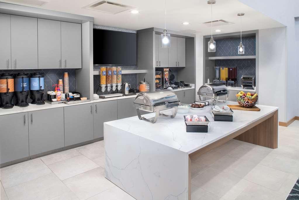 Homewood Suites By Hilton แอนอาร์เบอร์ ร้านอาหาร รูปภาพ